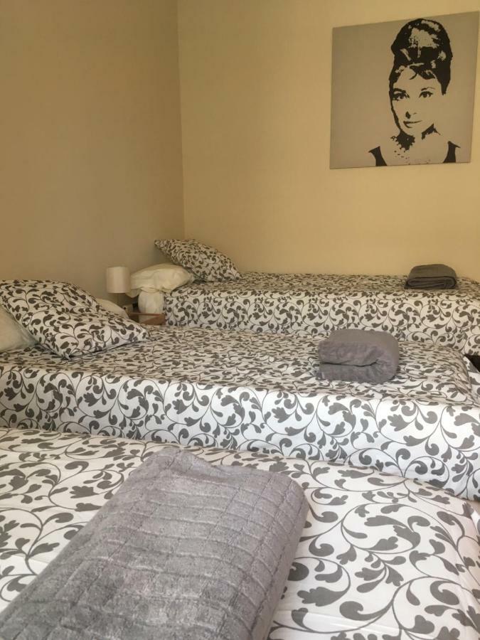 Appartement Espacios Blanco Santiago - Con Parking. à Valladolid Extérieur photo